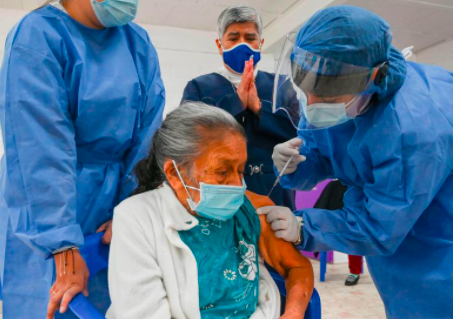 POR CRISIS DE COVID, CHINA EXIGE PASAPORTE SANITARIO A VISITANTES