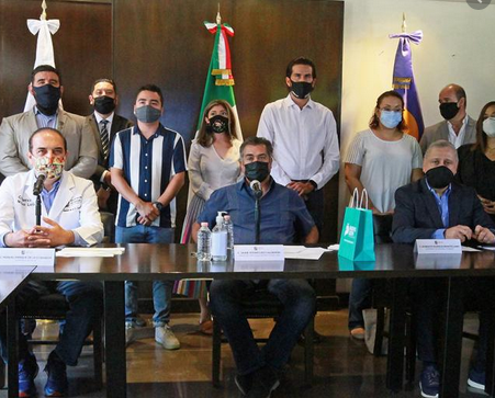 PESE A COVID, NUEVO LEÓN REABRE SALONES INFANTILES Y PERMITE REUNIONES
