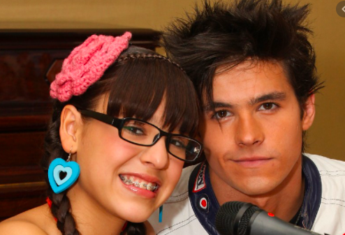 DANNA PAOLA ESCONDÍA MORETONES CUANDO ERA GOLPEADA POR ELEAZAR GÓMEZ