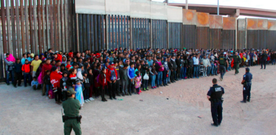 NIÑOS MIGRANTES TENDRÁN REFUGIO EN INSTALACIONES MILITARES DE EU
