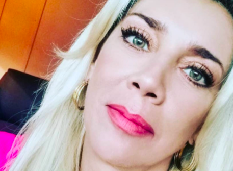 CYNTHIA KLITBO REVELA QUE SUFRIÓ ABUSO A LOS 14 AÑOS