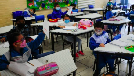 AÚN CON SEMÁFORO ROJO, EL REGRESO A CLASES PRESENCIALES SERÁ EL 30 DE AGOSTO: SSA