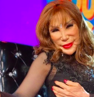 A SUS 69 AÑOS, LYN MAY SERÁ MADRE; DICE QUE TIENE TRES MESES DE EMBARAZO