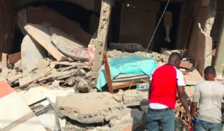 AUMENTA A MIL 297 MUERTOS POR TERREMOTO EN HAITÍ