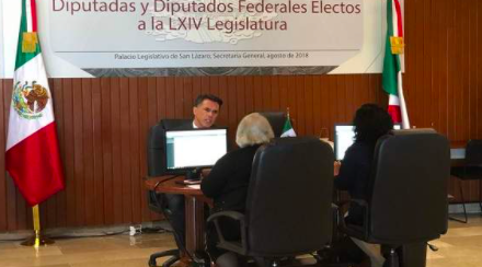 CÁMARA DE DIPUTADOS INICIA CREDENCIALIZACIÓN DE INTEGRANTES DE LA LXV LEGISLATURA