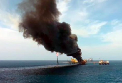 POR EXPLOSIÓN EN PLATAFORMA, PEMEX SUSPENDE PRODUCCIÓN DE CRUDO