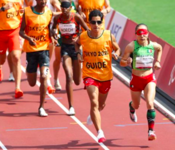 MÓNICA RODRÍGUEZ CONQUISTA EL ORO 100 PARA MÉXICO E IMPONE RÉCORD MUNDIAL
