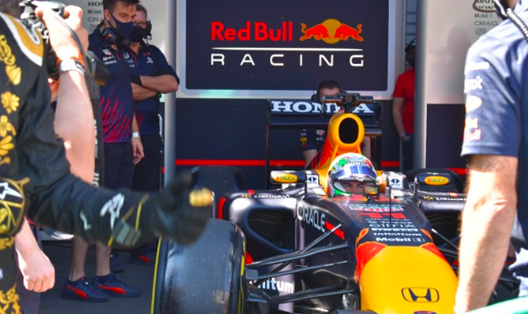 Caos y enojo en el GP de México: miles de aficionados con boleto no pudieron ingresar