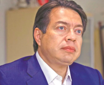 Mario Delgado pide desafuero de Gabriel Quadri por su discurso de odio
