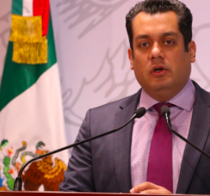 NECESARIO MODIFICAR ´LEY DE AMPARO´ PARA QUE NINGÚN FUNCIONARIO GANE MÁS QUE EL PRESIDENTE: GUTIÉRREZ LUNA