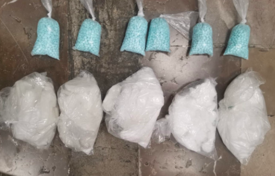 ASEGURAN CRYSTAL Y METANFETAMINAS EN AEROPUERTO DE TOLUCA￼￼