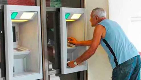 PIDEN QUE HACIENDA GARANTICE QUE ADULTOS MAYORES SEAN INCLUIDOS EN SERVICIOS FINANCIEROS￼