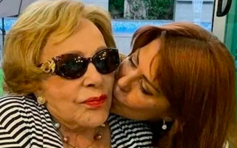 SILVIA PINAL NO DESCARTA POSIBLE PARTICIPACIÓN CON EUGENIO DERBEZ