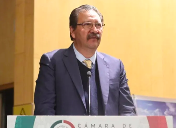 Necesario materializar infraestructuras que impulsen el bienestar poblacional: Sandoval Flores