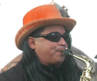 LA MALDITA VECINDAD RESPONDE A LA ‘DEMANDA’ DE LA ESPOSA DE SAX