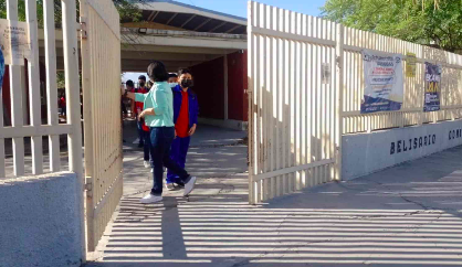 POR FALTA DE AGUA SUSPENDEN CLASES EN NUEVO LEÓN