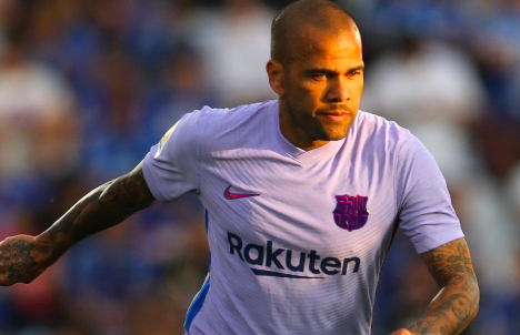 DANI ALVES REVELA POR QUÉ ELIGIÓ LLEGAR A LOS PUMAS DE LA UNAM