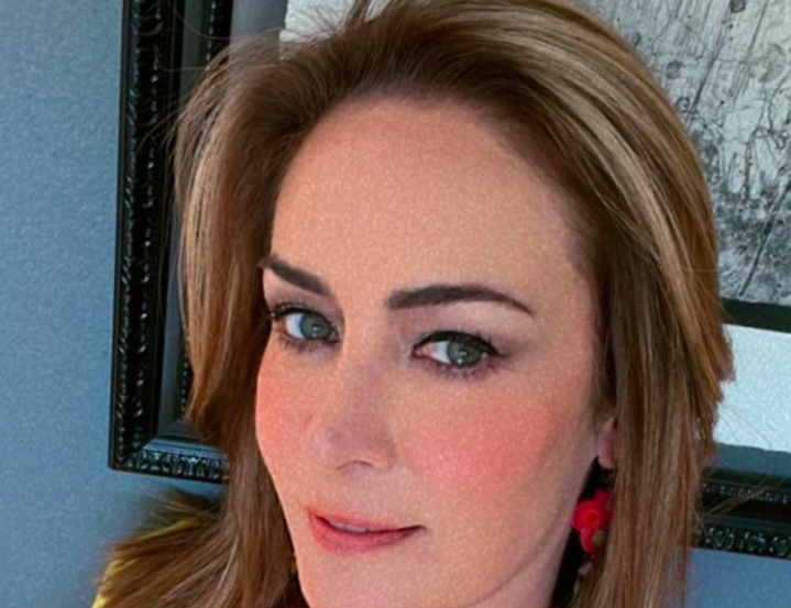 Anette Michel fue hospitalizada; ‘sufrimos pruebas y perdemos la salud’