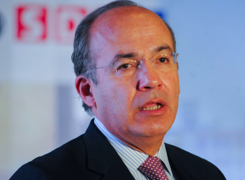 FGR RESOLVERÁ SI CITA A DECLARAR A FELIPE CALDERÓN POR NARCOTRÁFICO: AMLO
