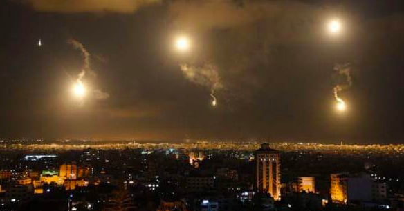 MISILES ISRAELÍES IMPACTAN BASE MILITAR AÉREA EN SIRIA￼￼