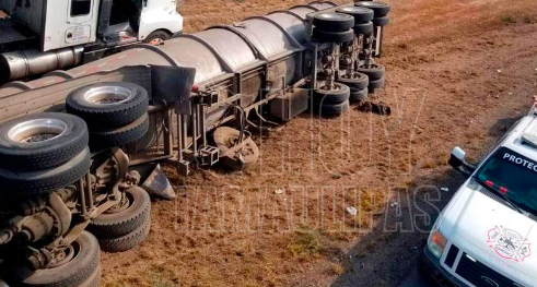 VOLCADURA DE PIPA CON ETILENO PROVOCA EVACUACIÓN EN IMPORTANTE ZONA DE MATAMOROS, TAMAULIPAS
