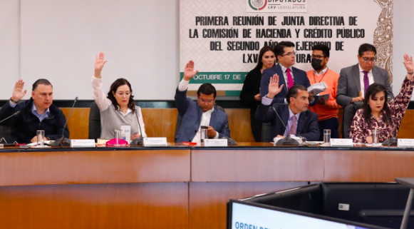 COMISIÓN DE HACIENDA ANALIZARÁ CON FUNCIONARIOS LEY DE INGRESOS 2023 ￼