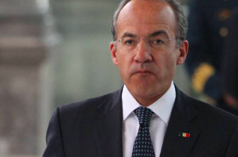 ´RÁPIDO Y FURIOSO´ FUE UN HECHO ILEGAL, PERO DESCONOZCO SI INVESTIGAN A FELIPE CALDERÓN POR TRÁFICO DE ARMAS: AMLO