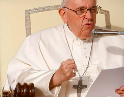 LA PORNOGRAFÍA ES TAMBIÉN «UN VICIO» DE SACERDOTES Y MONJAS: PAPA FRANCISCO