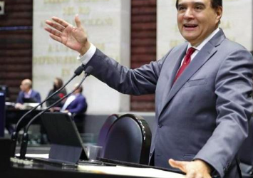 PLANTEA PT UNA REFORMA ELECTORAL QUE REDUZCA FINANCIAMIENTO PÚBLICO A PARTIDOS POLÍTICOS EN UN 60 %