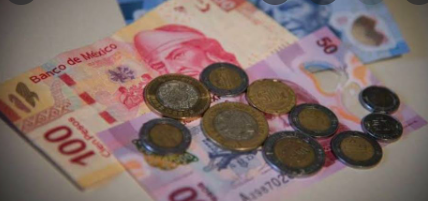 EL SALARIO MÍNIMO AUMENTARÁ 15% A PARTIR DE ENERO DE 2023: AMLO