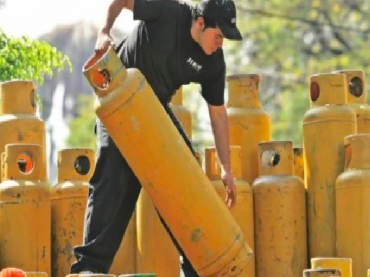 COFECE APLICA MULTA DE 2 MIL 400 MDP A DISTRIBUIDORES DE GAS LP