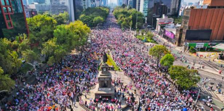 INE AGRADECE MARCHA EN DEFENSA DE LA ‘DEMOCRACIA Y EL SISTEMA ELECTORAL’