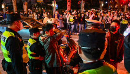PROTESTAN EN CHINA CONTRA LA POLÍTICA DE «CERO COVID»