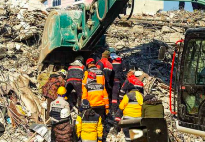 ASCIENDEN A MÁS DE  21 MIL LOS MUERTOS POR EL TERREMOTO EN TURQUÍA Y SIRIA