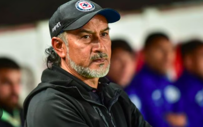 CRUZ AZUL DESTITUYE A RAÚL “EL POTRO” GUTIÉRREZ