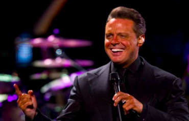 REGRESA LUIS MIGUEL A LOS ESCENARIOS; ANUNCIA GIRA DE CONCIERTOS PARA 2023
