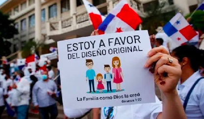 PANAMÁ RECHAZA MATRIMONIO IGUALITARIO: «NO ES UN DERECHO HUMANO», ASEGURAN