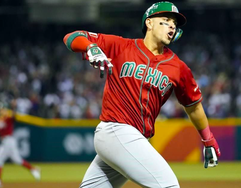 EL PELOTERO JOEY MENESES DESTACA EN GRANDES LIGAS Y PONE EN ALTO EL NOMBRE DE MEXICO