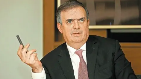 MARCELO EBRARD RENUNCIA A LA CANCILLERÍA PARA BUSCAR LA CANDIDATURA PRESIDENCIAL DE MORENA