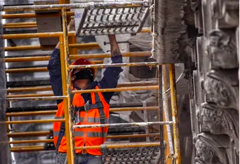 FUNDAMENTAL PARA FAMILIAS MEXICANAS CREACIÓN DE MÁS Y MEJORES EMPLEOS: PAN