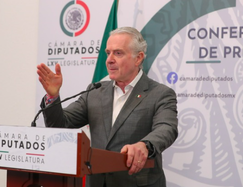 SANTIAGO CREEL SOLICITARÁ A LA SCJN RESOLVER CON CELERIDAD CONTROVERSIA CONTRA UN DECRETO DEL EJECUTIVO