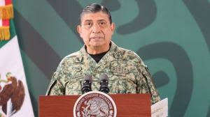 LA SEDENA DEBE EXPLICAR SOBRE LOS VIAJES DEL GENERAL LUIS CRESCENCIO SANDOVAL Y SU FAMILIA: PAN