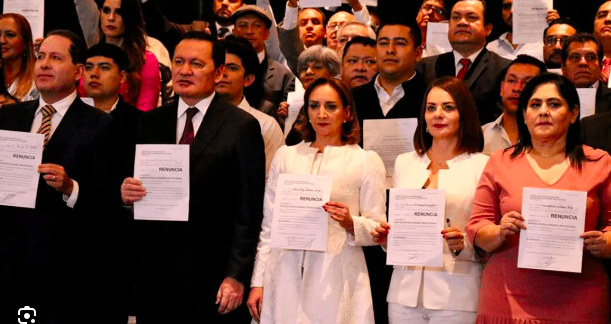 RENUNCIAN AL PRI OSORIO CHONG, CLAUDIA RUIZ MASSIEU Y ERUVIEL ÁVILA
