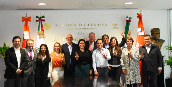 AVALA SEGUNDA COMISIÓN DE LA PERMANENTE DICTAMEN PARA RATIFICAR EMBAJADORES EN KUWAIT Y REPÚBLICA ARGELINA