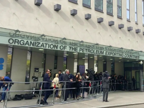 LA OPEP INICIA CONVERSACIONES CON MÉXICO PARA SUMARLO A LA ORGANIZACIÓN INTERNACIONAL PETROLERA