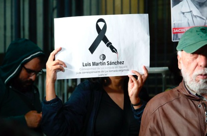 FRENTE A LA SECRETARÌA DE GOBERNACIÒN, PERIODISTAS EXIGEN JUSTICIA PARA LUIS MARTÍN SÁNCHEZ