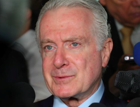 VOY A DIALOGAR CON LOS COORDINADORES PARA LLEGAR A UN ACUERDO SOBRE MI SALIDA: SANTIAGO CREEL MIRANDA