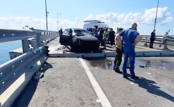 TROPAS RUSAS BOMBARDEAN PUERTOS UCRANIOS USADOS PARA EXPORTAR CEREALES