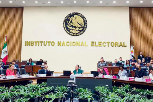 EL INE REITERA EL LLAMADO A LÓPEZ OBRADOR A NO EMITIR COMENTARIOS ELECTORALES