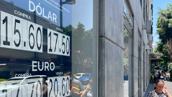 POR SÈPTIMO MES CONSECUTIVO, EL PESO MEXICANO CON RACHA GANADORA; 16.74 POR CADA DÒLAR